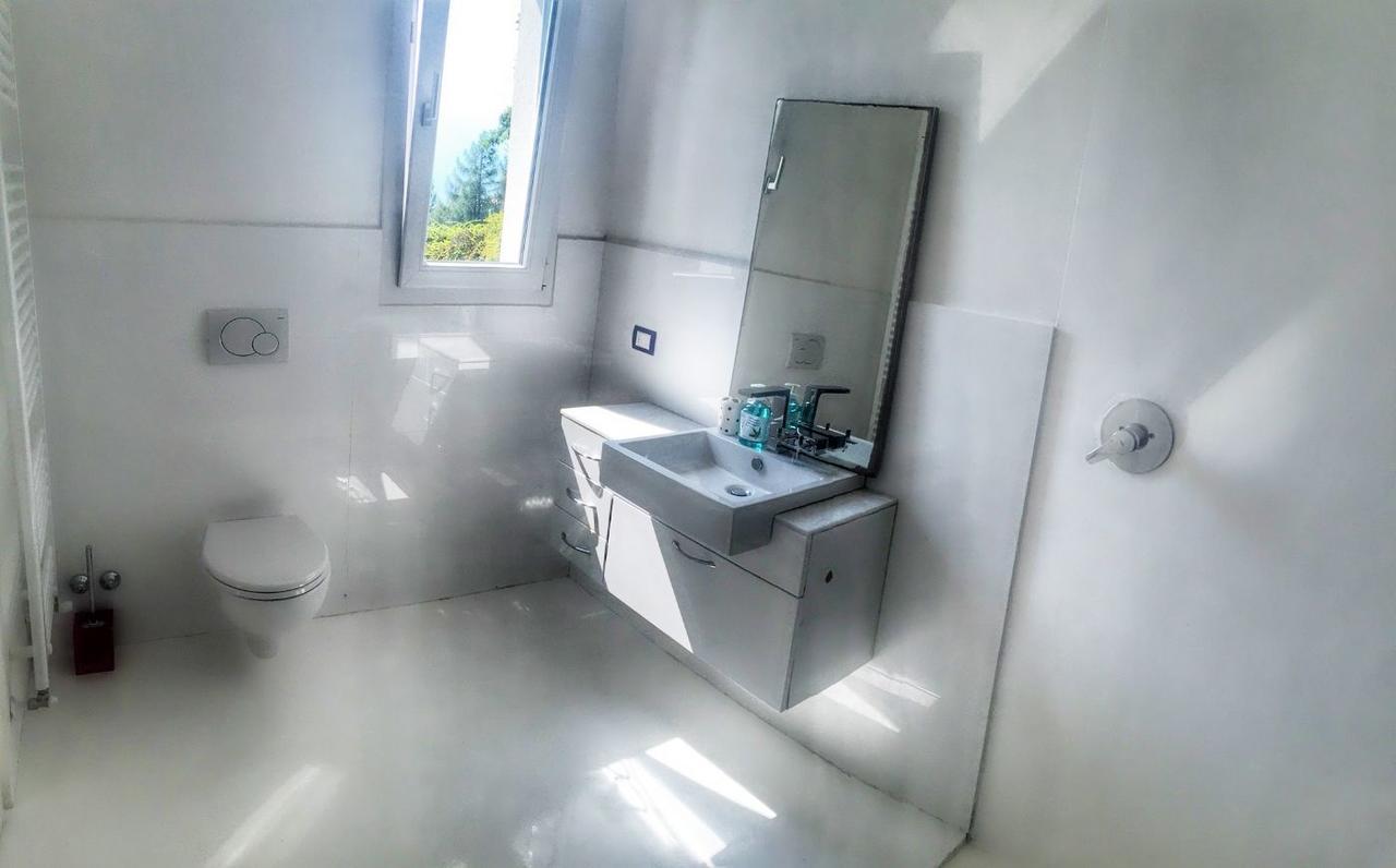 Villa Violetta Луино Экстерьер фото